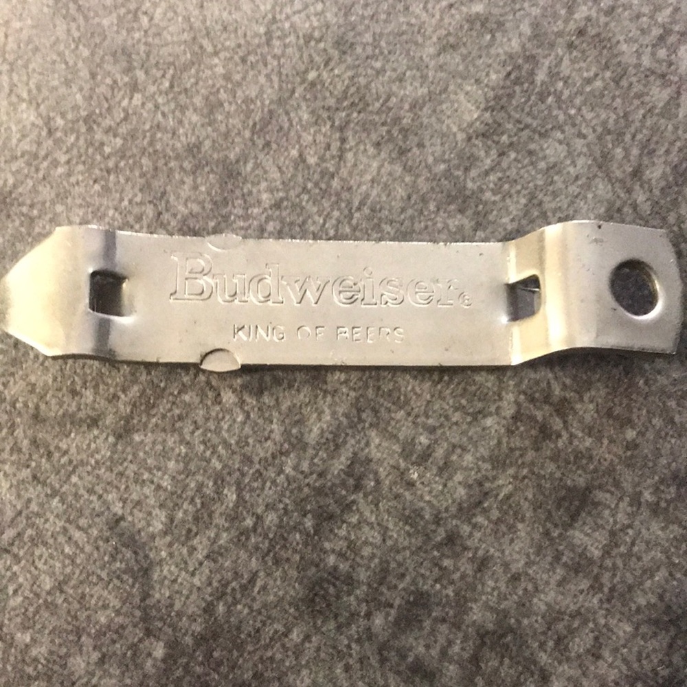 VTG BUDWEISER BOTTLE OPENER